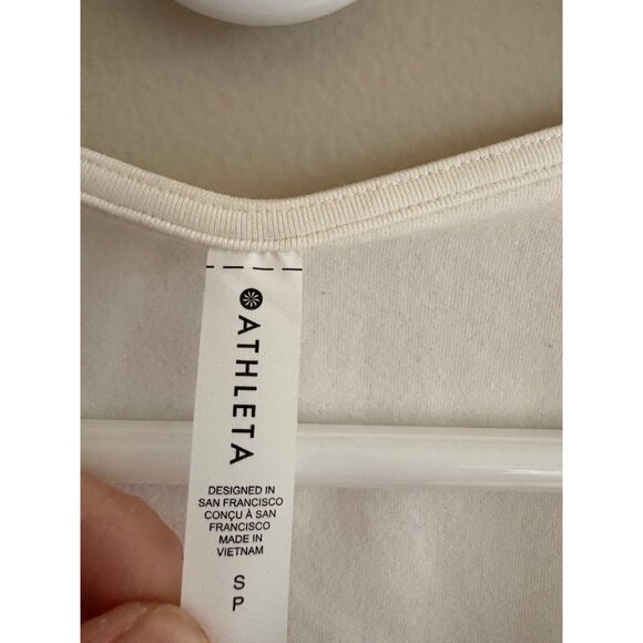 Athleta NWT Shanti Scoop 3/4 Sleeve Top Magnolia White Size Small - Picture 4 of 13